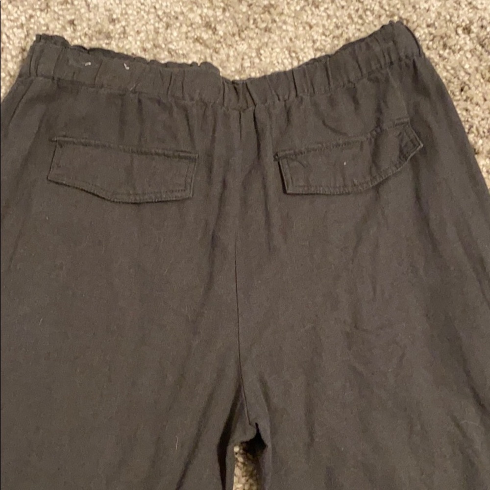 Cropped Pants - Picture 3 of 4